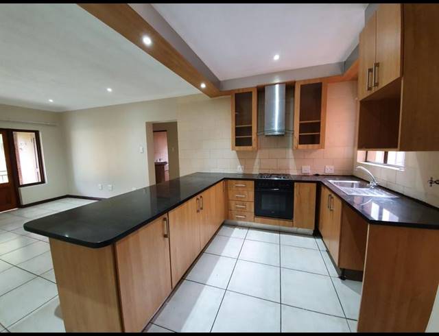 2 BEDROOM APARTMENT FOR SALE IN WILROPARK